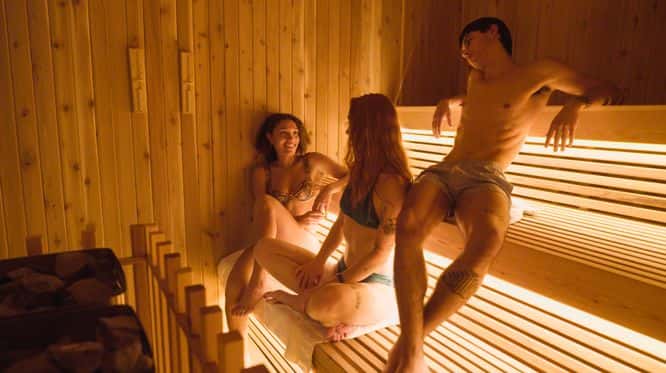 Umvelt Bathhouse