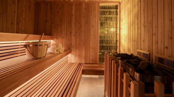 Umvelt Bathhouse
