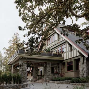 Salt & Ivy Wellness and Spa Retreat