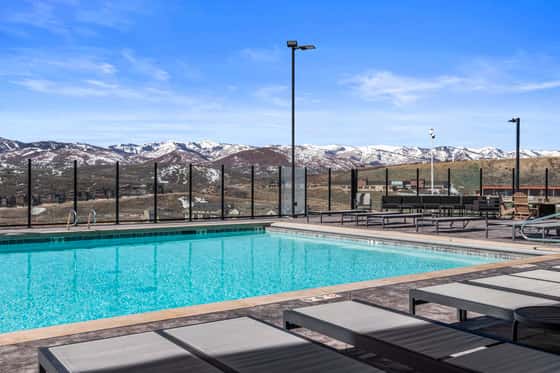 Onyx Club at Black Rock Mountain Resort
