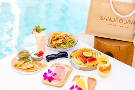 Sandbourne Santa Monica, Autograph Collection