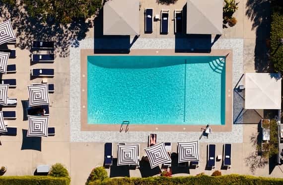 Luxe Sunset Boulevard Hotel