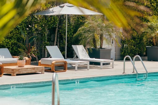 Luxe Sunset Boulevard Hotel