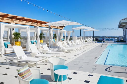 Ara Rooftop Pool & Lounge at Hotel Effie Sandestin