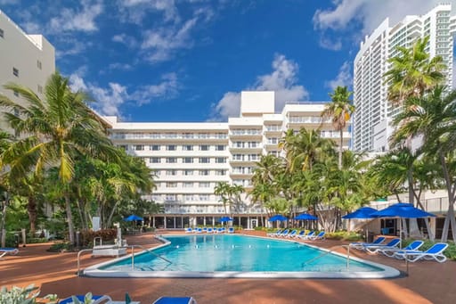 Radisson Resort Miami Beach