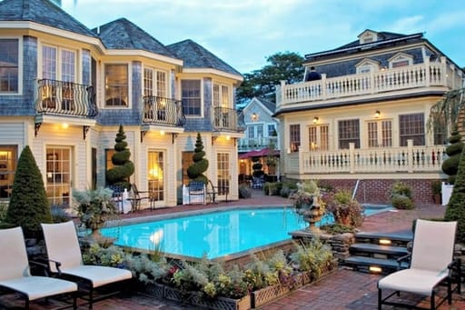 The Brass Key Guesthouse - Adults Only