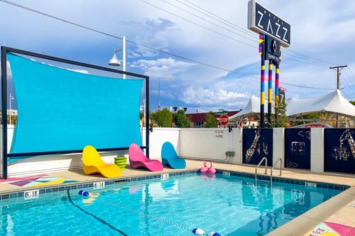 Hotel Zazz