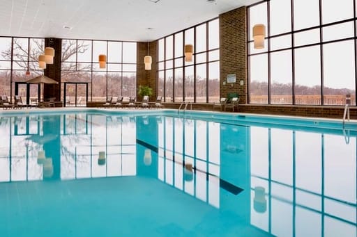 Holiday Inn Chicago NW Crystal Lake