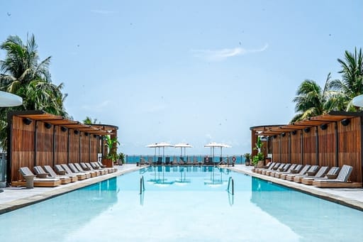 The Diplomat Beach Resort 
