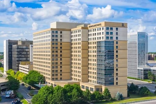 Renaissance Chicago O'Hare Suites Hotel