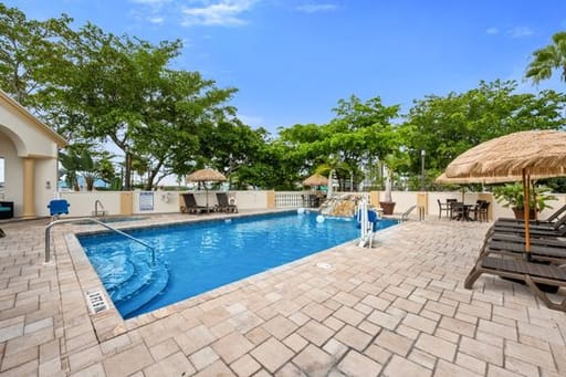 Bayfront Inn 5th Ave Naples Downtown Hotel