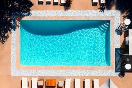 Luxe Sunset Boulevard Hotel