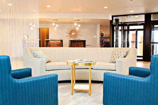 Radisson Hotel Denver Central