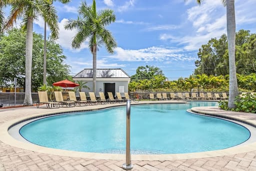 Holiday Inn St. Petersburg West