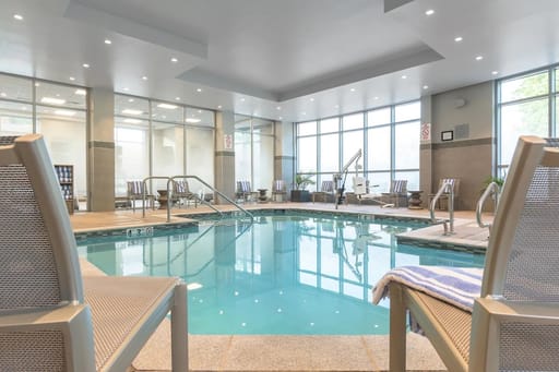 Courtyard by Marriott Edgewater NYC Area