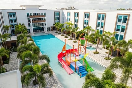 Kompose Boutique Resort at Theme Parks