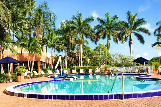 Hilton Palm Beach PBI