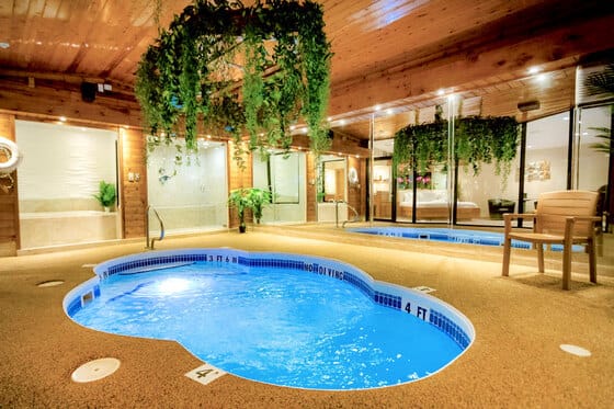 Sybaris Pool Suites Indianapolis
