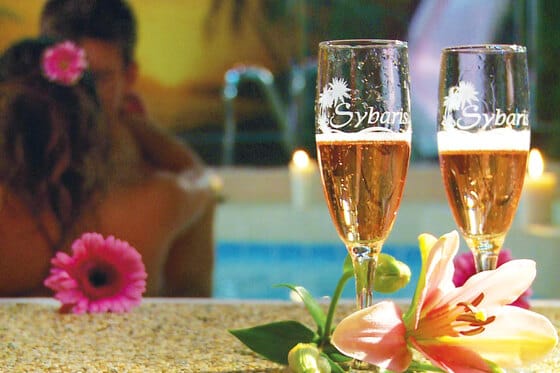 Sybaris Pool Suites Indianapolis