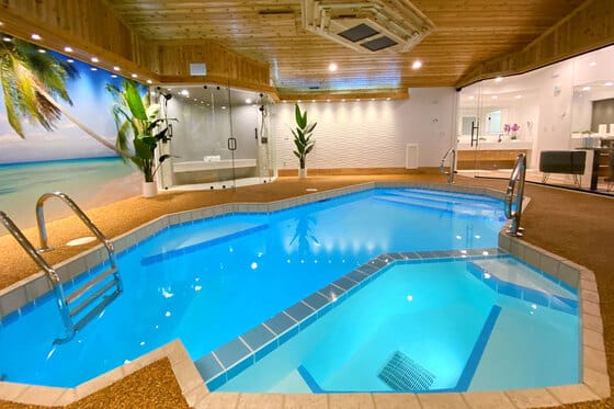 Sybaris Pool Suites Frankfort