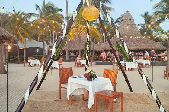 Thompson Zihuatanejo
