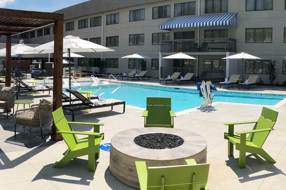 DoubleTree Suites by Hilton Hotel Nashville Airport