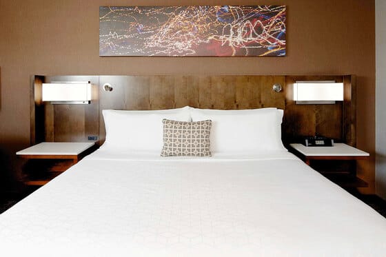 Holiday Inn Long Beach Airport