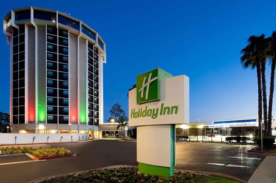 Holiday Inn Long Beach Airport