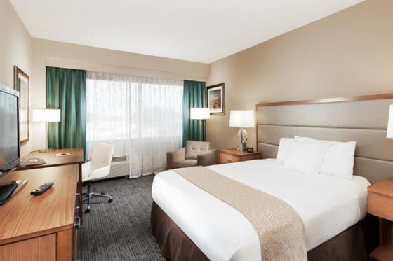 DoubleTree by Hilton West Palm Beach Airport