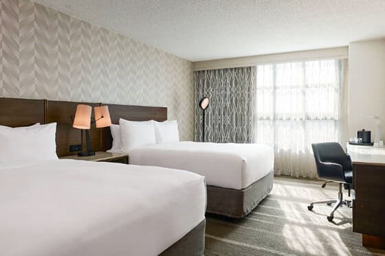 Renaissance Los Angeles Airport Hotel