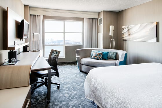 Sonesta Emeryville, San Francisco Bay Bridge
