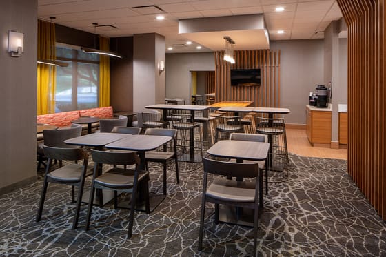 Sonesta Select Nashville Airport Suites