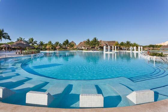 Grand Palladium White Sand Resort & Spa - All-Inclusive