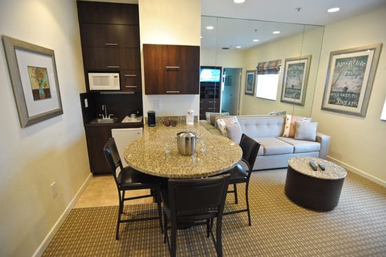 Crystal Beach Suites Miami Oceanfront Hotel