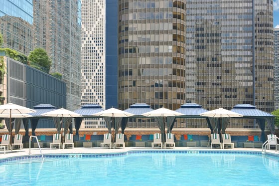 DoubleTree by Hilton Hotel Chicago - Magnificent Mile