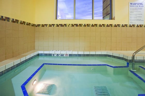 Holiday Inn & Suites Green Bay Stadium, an IHG Hotel