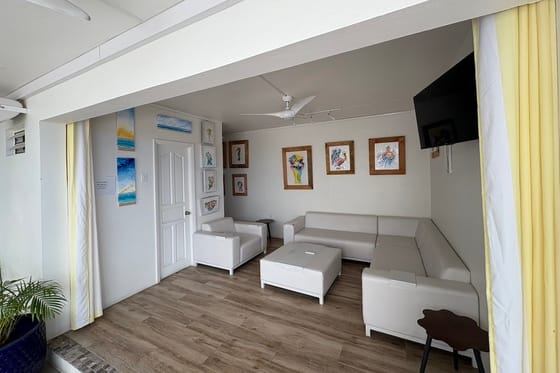 Seaview Beach Hotel