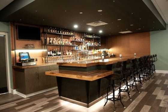 Crowne Plaza Suites Pittsburgh South, an IHG Hotel