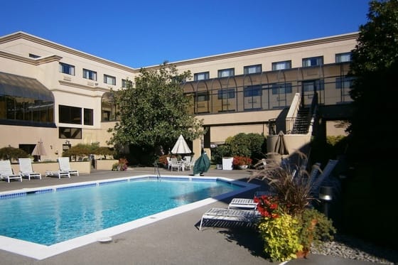 Monarch Hotel & Conference Center
