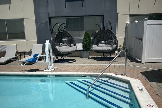Four Points by Sheraton Melville Long Island