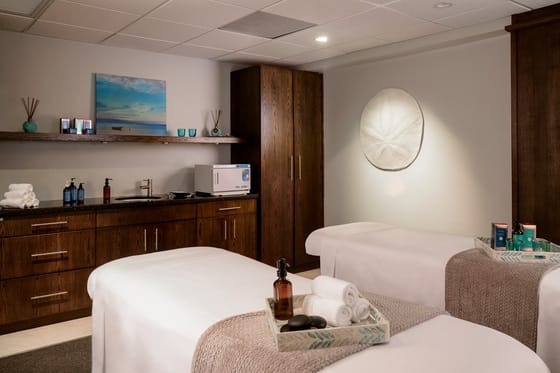 Wyndham Reef Resort Grand Cayman