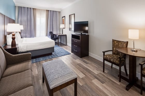 Best Western Plus Ambassador Suites Venice