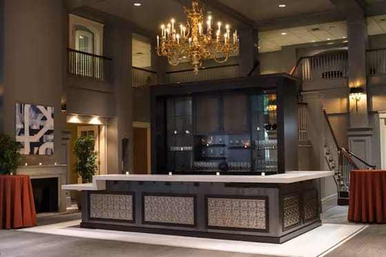 Hilton Motif Seattle