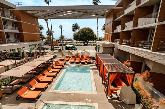 Shore Hotel