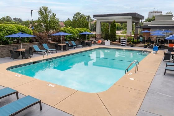 Hampton Inn Manchester Downtown