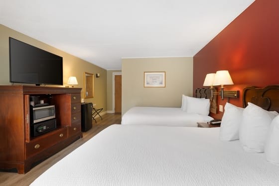 Fireside Inn & Suites Gilford