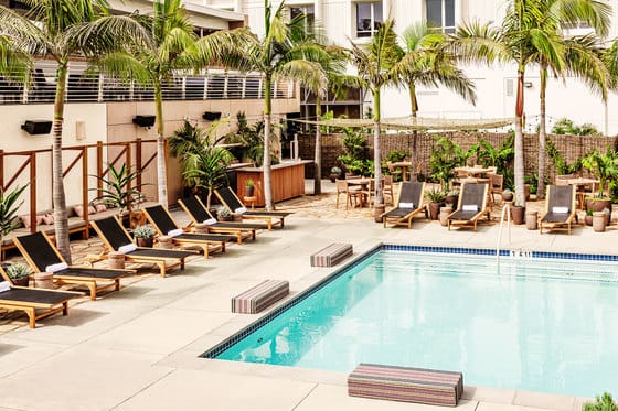 Hotel June