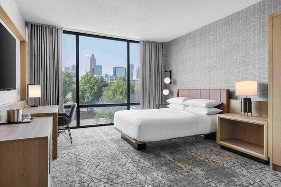 Sheraton Charlotte Hotel