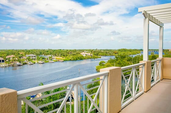 Wyndham Grand Jupiter at Harbourside Place